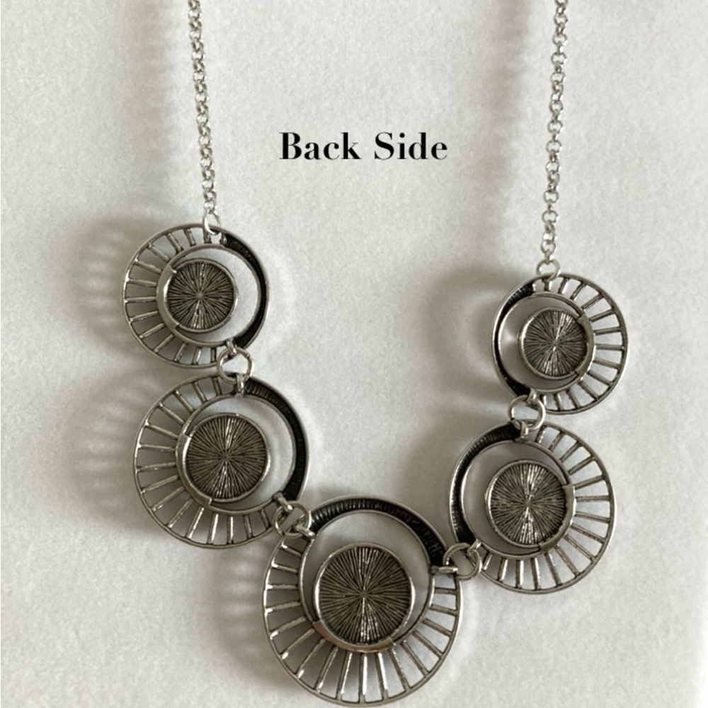 NWT Orange and Silver Necklace - Picture 5 of 12